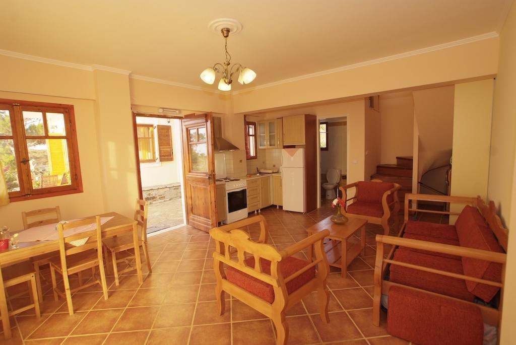 Irida Villa Armenistis  Kamer foto